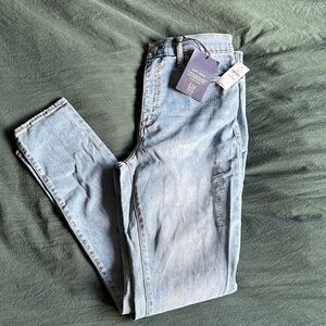 GAP Women's high rise Skinny Jeans